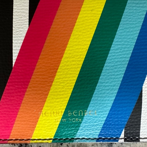Henri Bendel Wallet - Picture 2 of 5